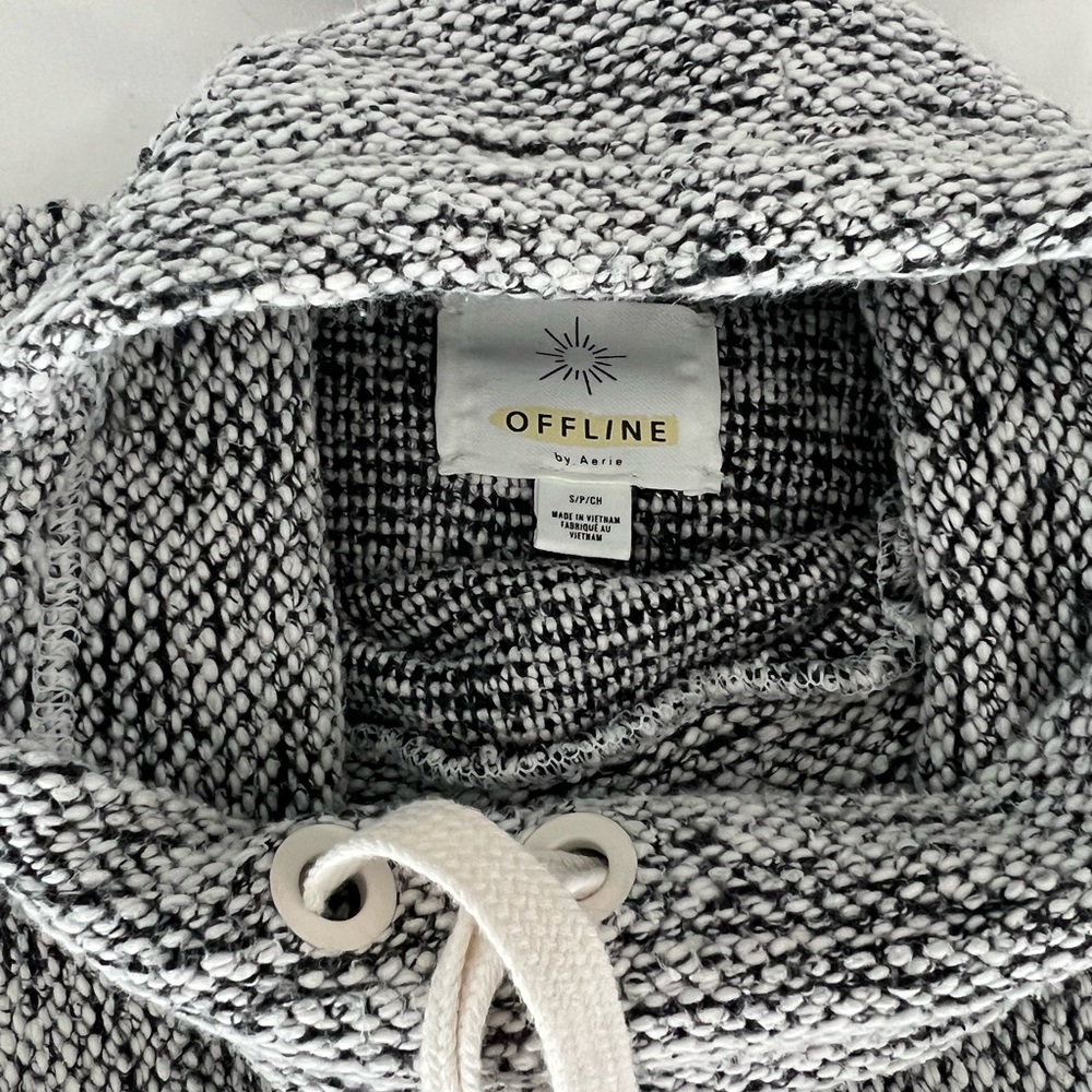 Offline by Aerie snowday mock neck sweatshirt - Picture 5 of 6